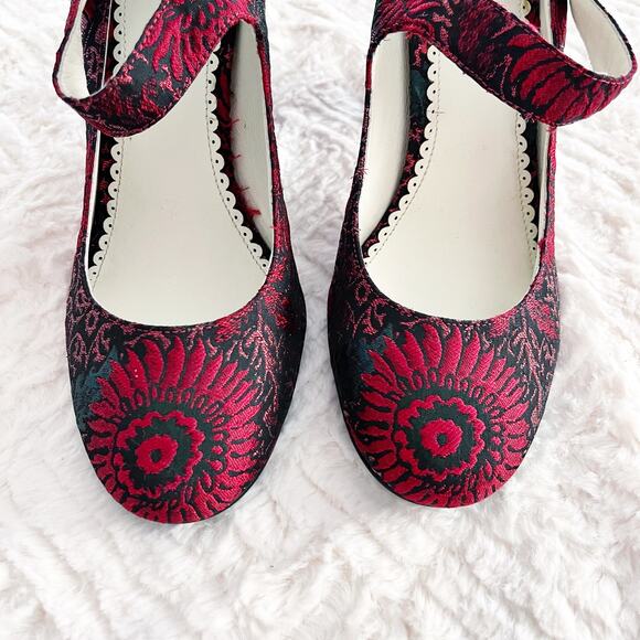 1901 Red Floral Brocade Mary Jane Heels with Pearl Detail - Picture 4 of 10